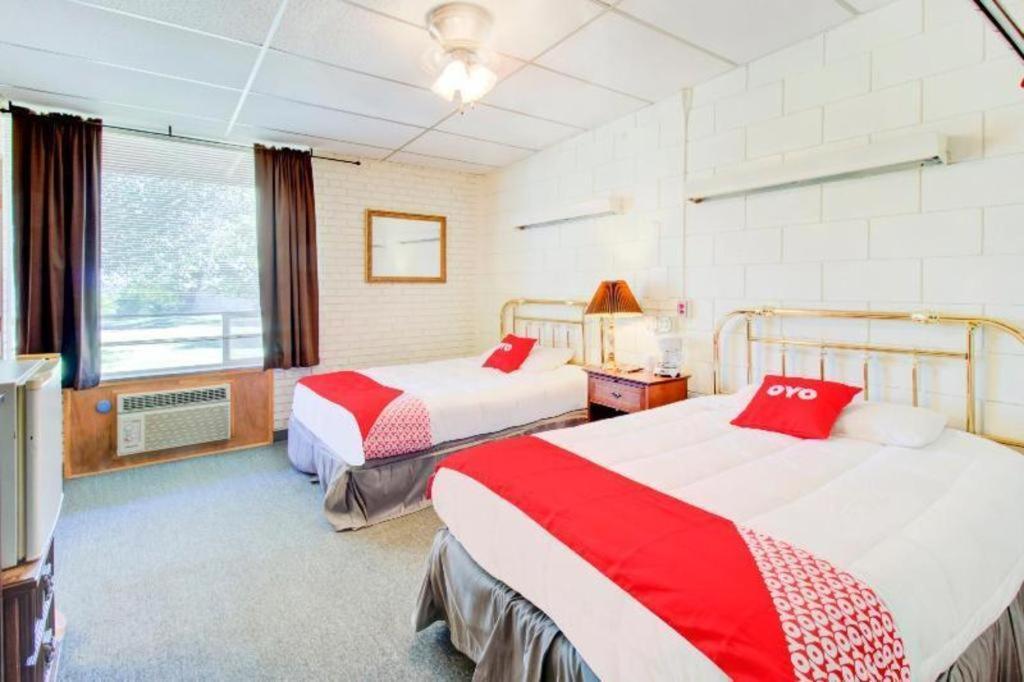 Oyo Hotel Drumright I-44 Ok Екстериор снимка